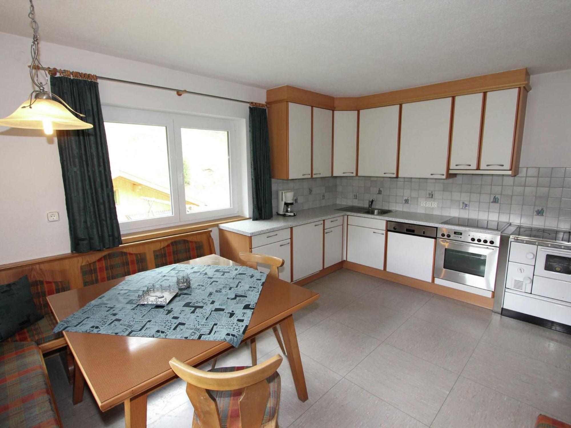 Home With A Wooden Decor And Full Of Atmosphere Außervillgraten エクステリア 写真