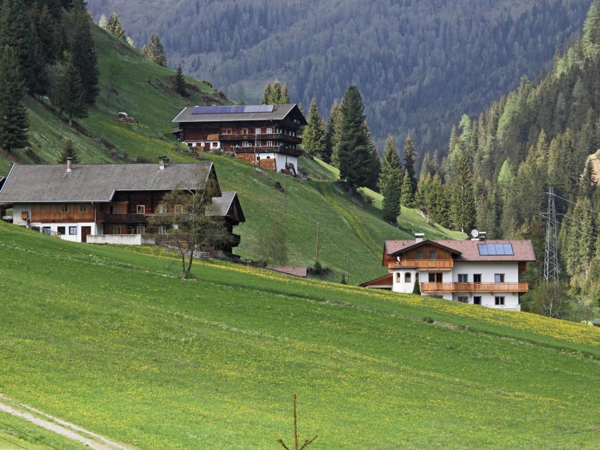 Home With A Wooden Decor And Full Of Atmosphere Außervillgraten エクステリア 写真