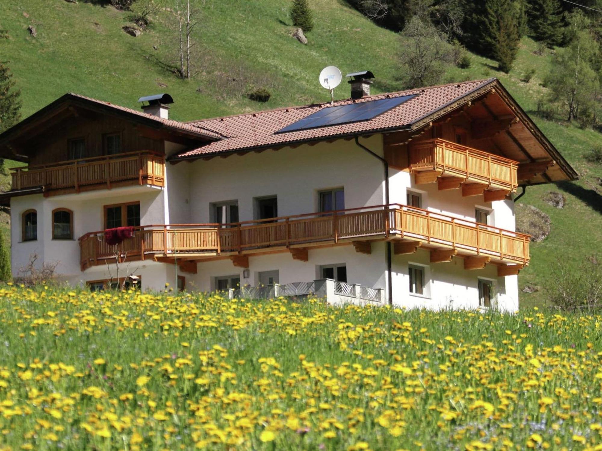 Home With A Wooden Decor And Full Of Atmosphere Außervillgraten エクステリア 写真